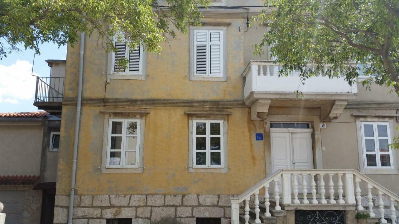 Apartment Palazzo Sare เวอร์บนิค ภายนอก รูปภาพ